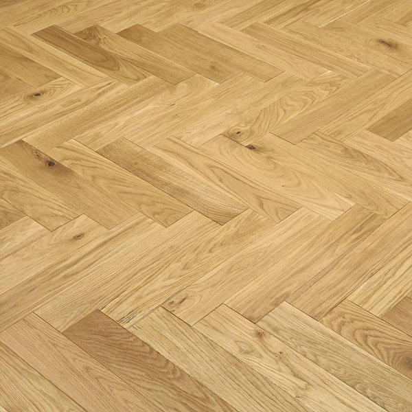 EML025 Authentic Herringbone Natural Oak AC3 12mm - Price Per Sq. Yard.